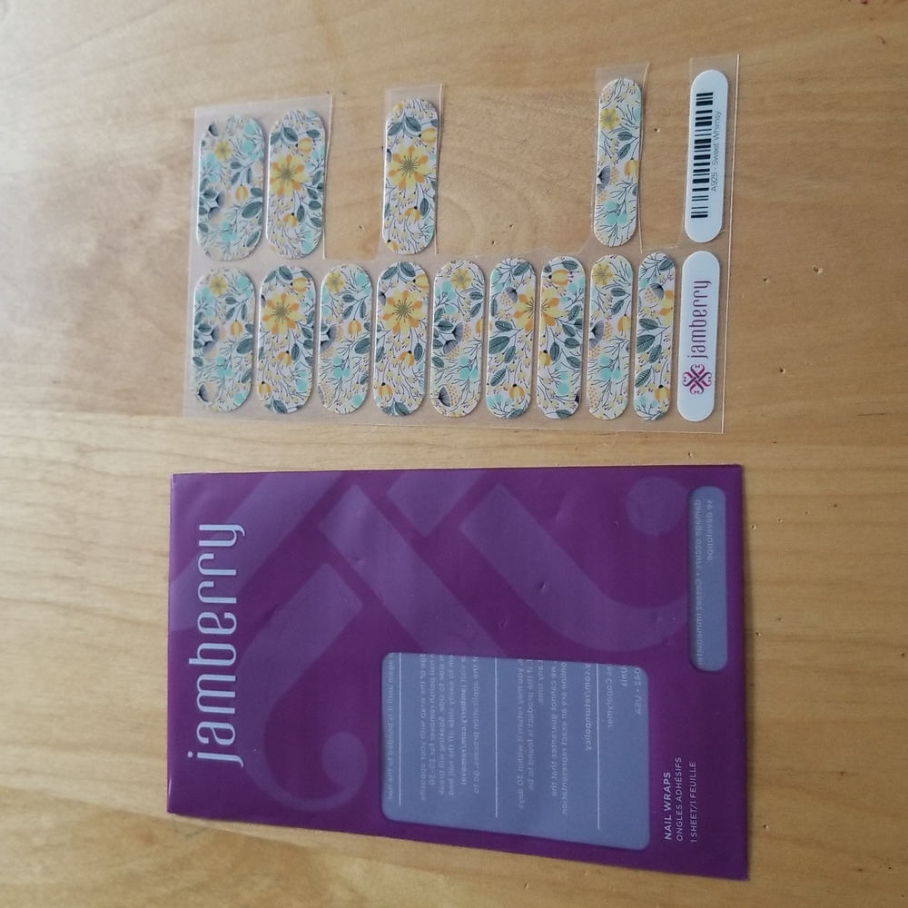 Jamberry Nail Wraps - Sweet Whimsy - Picture 3 of 4